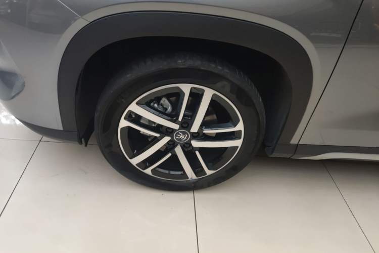 Used BYD Song L DM-i 2024 112 km Beyond Edition
