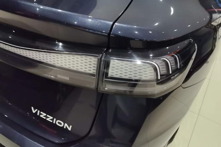 Used Volkswagen ID.7 VIZZION 2024 AIR model
