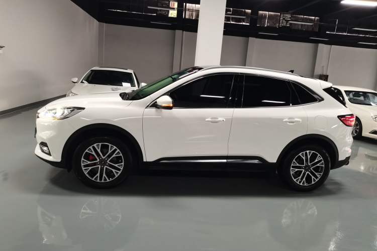 Used Ford Escape 2020 EcoBoost 245 Two-Wheel Drive Smart & Enjoyment Model
