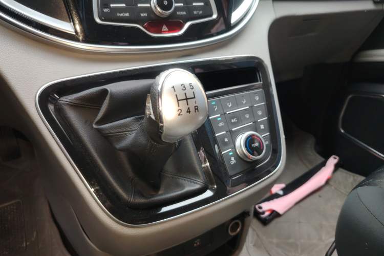 Used  M4 2016 2.0L manual luxury edition
