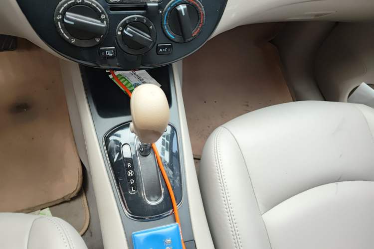 Used Nissan Tiida 2014 1.6L CVT Comfort Model
