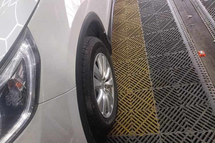 Used Honda CR-V 2016 2.0L two-wheel drive Urban Edition