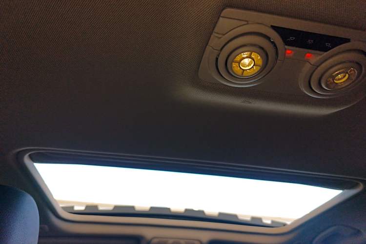 Used BMW 3 Series 2018 320Li Fashion Model
