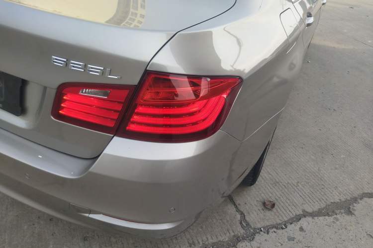 Used BMW 5 Series 2017 525Li Leading Model