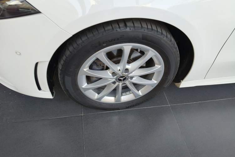 Used Mercedes-Benz A-Class 2022 Restyled A 200 L Sport Sedan Fashion Version
