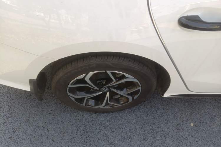 Used MG 5 2023 180 DVVT CVT Fashion Edition
