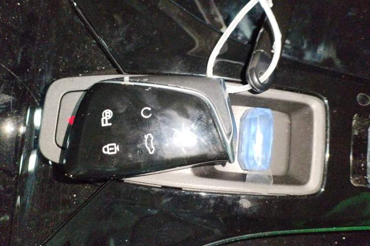 Used Dongfeng Aeolus Mage 2024 Honor Edition 1.5T Fashion Model
