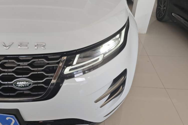 Used Land Rover Range Rover Evoque 2023 Aurora L 249 PS Luxury Edition
