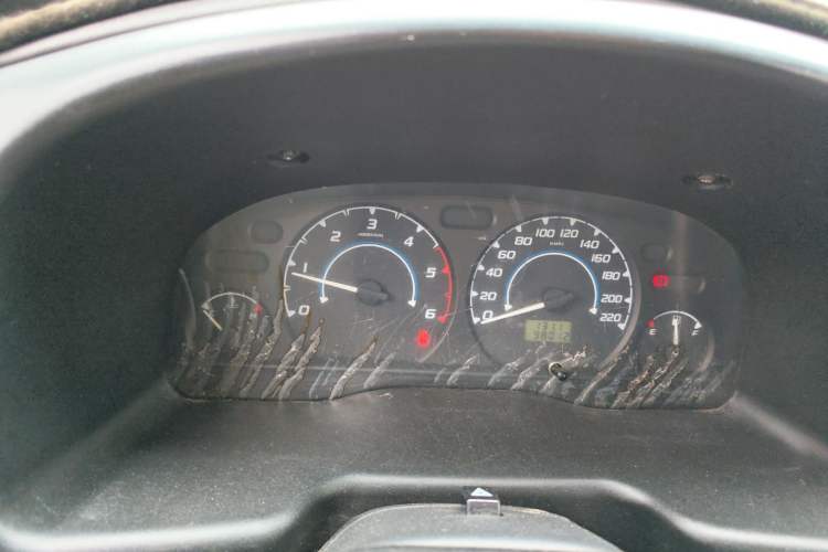 Used JMC Transit 2019 2.8T Commercial Version Short Wheelbase Mid-Roof 6-Seater China VI JX493