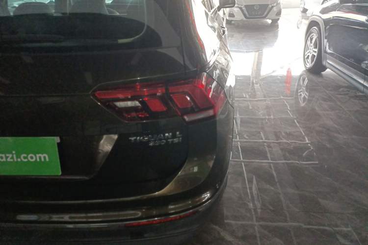 TDK.VehicleDetails.img