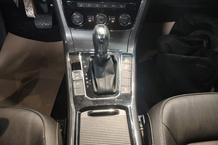 Used Volkswagen Passat 2016 280TSI DSG Prestige Edition
