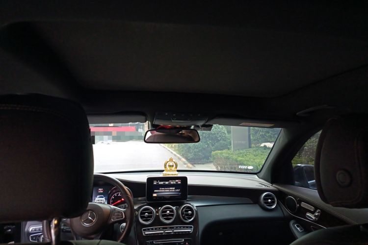 Used Mercedes-Benz GLC 2018 GLC 260 4MATIC Luxury Model
