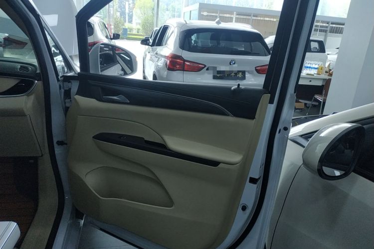 Used Buick GL8 2022 ES Land Cruiser 653T Smart Luxury Model
