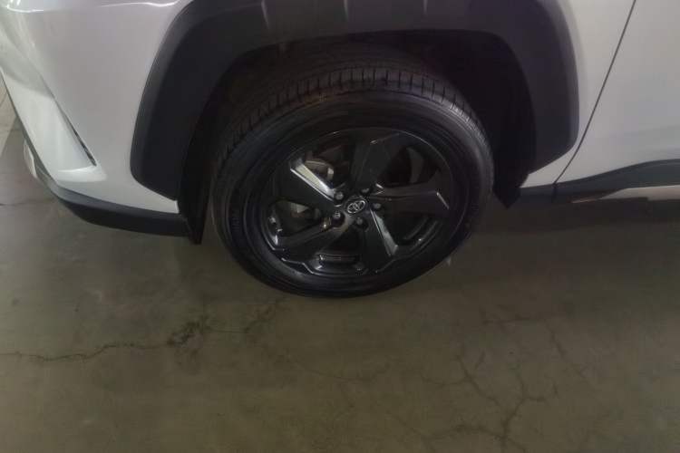 Used Toyota RAV4 2022 2.0L CVT 4x4 Style Plus Edition
