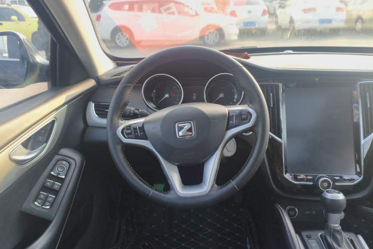 Used Zotye SR7 2016 1.5T CVT Cube Heart Edition China V Standard
