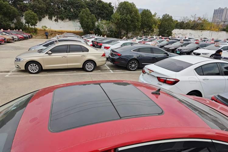 Used Changan Eado 2021 PLUS Blue Whale NE 1.4T GDI DCT Flagship Model
