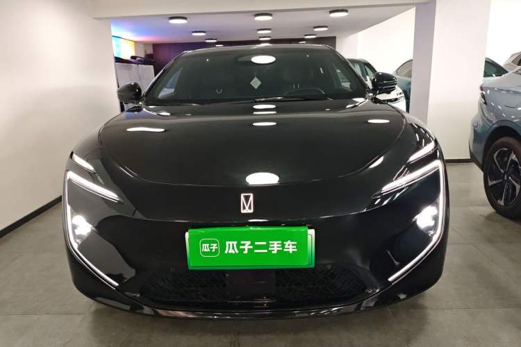 Used  12 2025 Ultra Extended-Range Edition