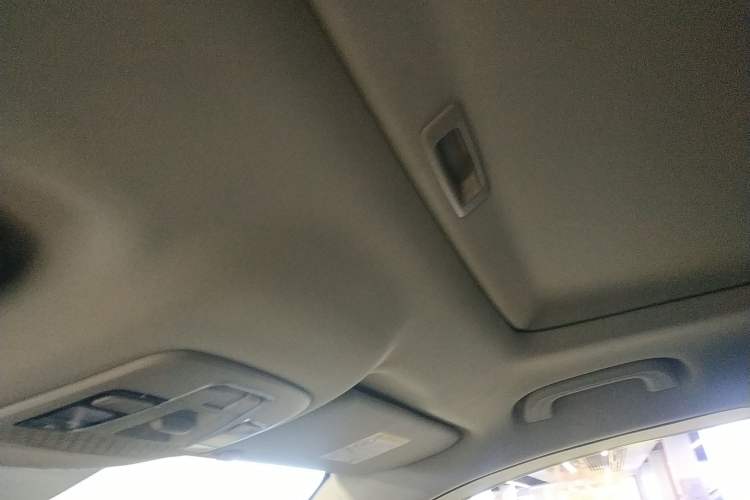 Used Geely Auto Emgrand X7 Sport 2021 Million Edition 1.8TD DCT Two-Wheel Drive Comfort Model