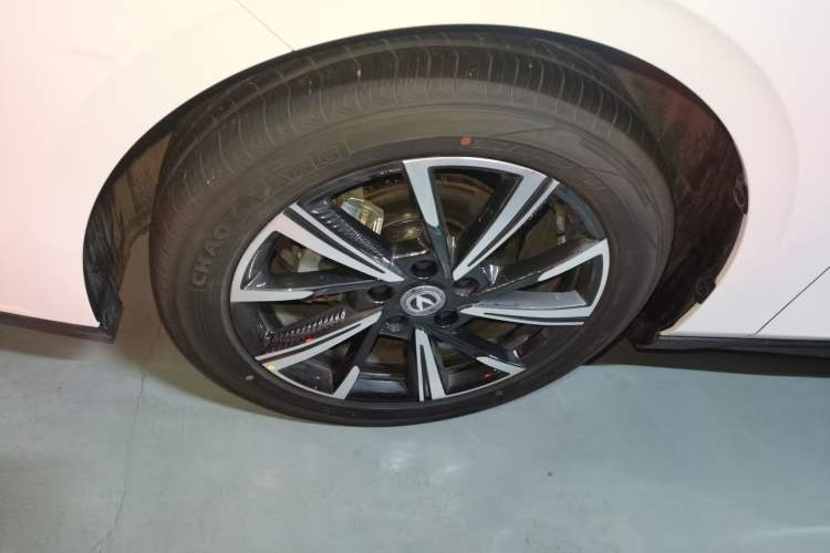 Used Changan Eado 2025 Blue Whale 1.5T 500Bar Prestige Model