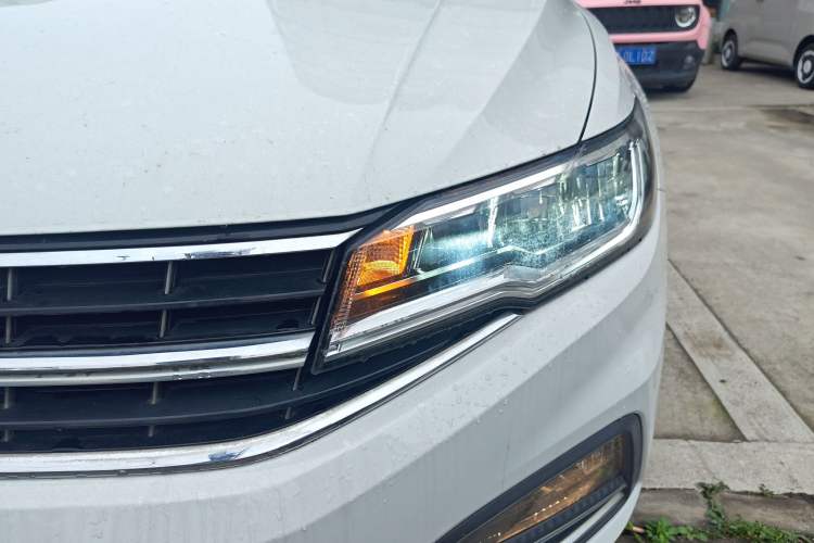 Used Volkswagen Bora 2019 Revised Version 1.5L Automatic Comfort Edition China V Standard
