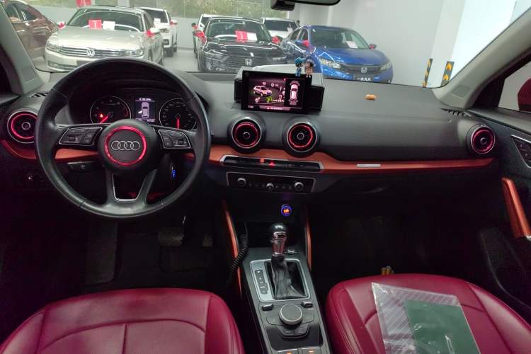 Used Audi Q2L 2018 35 TFSI Fashion Elegant Version China V
