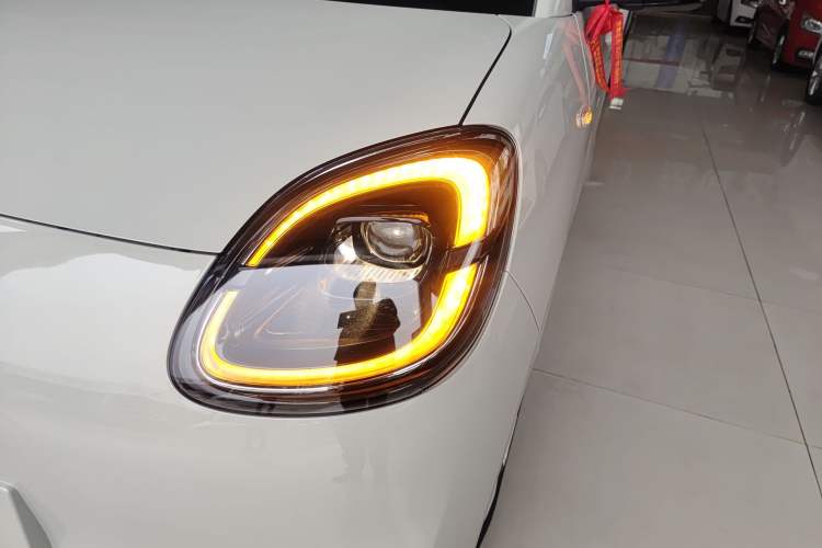 Used Wuling Hongguang MINIEV 2025 Four-Door Version Advanced Edition
