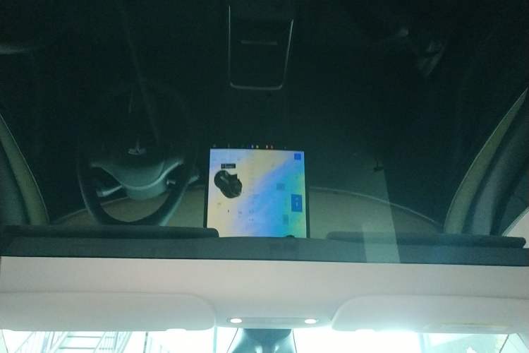 Used Tesla Model Y 2021 Long-Range All-Wheel-Drive Version 3D7
