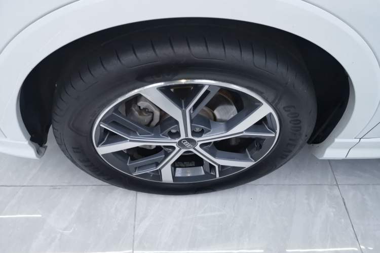 Used Audi Q3 Sportback 2020 40 TFSI Fashion Model
