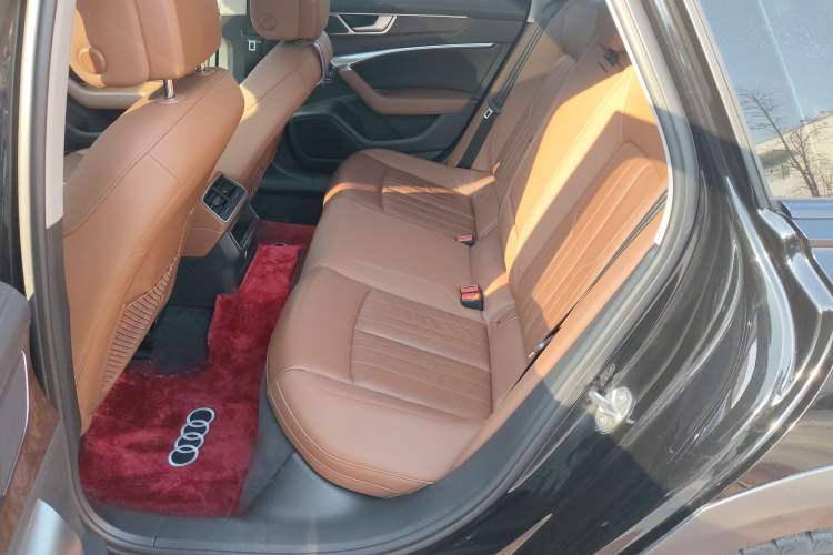 Used Audi A6 2020 allroad quattro Explorer 55 TFSI Prestige Off-Road Model
