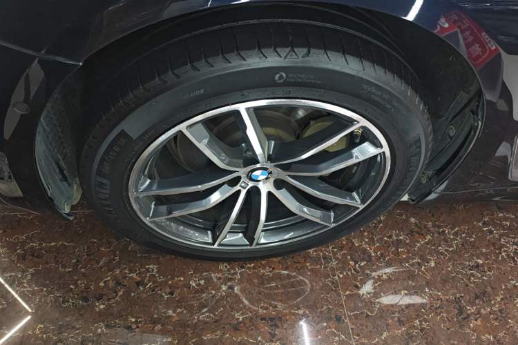 Used BMW 5 Series 2022 Restyled 525Li M Sport Package
