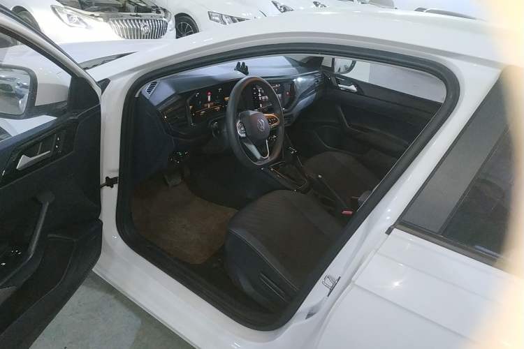 Used Volkswagen Lavida 2023 New Rui 1.5L Automatic New Yi Edition