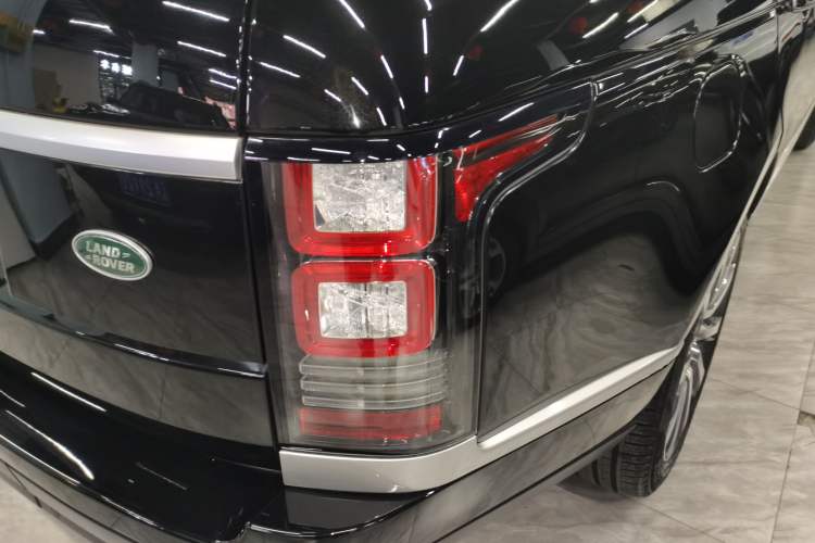 Used Land Rover Range Rover 2014 3.0 SC V6 Vogue SE Long-Wheelbase Edition