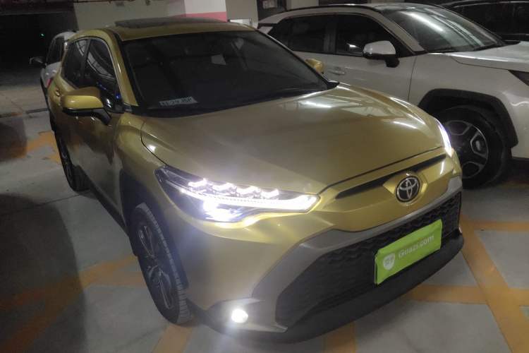 Used Toyota FRONTLANDER 2022 2.0L CVT Luxury PLUS Edition
