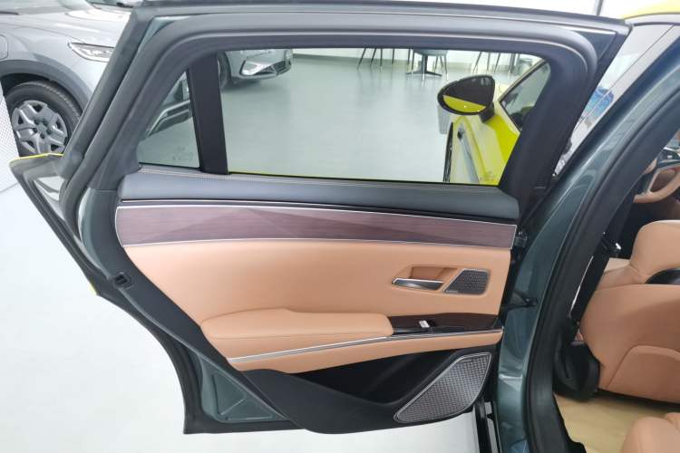 Used BYD Han L 2025 DM-p Four-Wheel-Drive LiDAR Flagship Model
