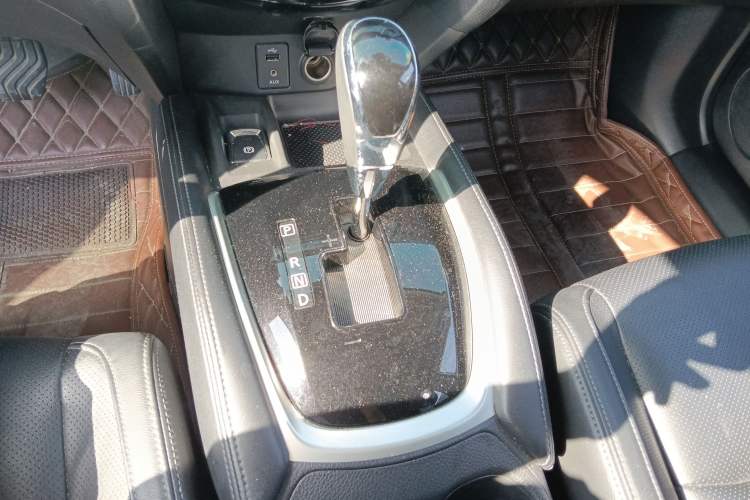 Used Nissan X-Trail 2017 2.5L CVT Luxury Edition 4WD
