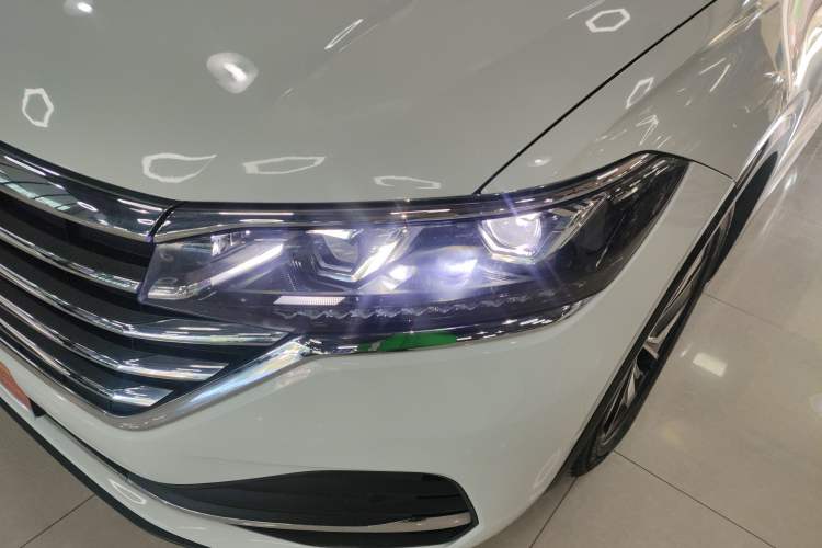 Used Volkswagen Viloran 2020 330TSI Luxury Edition