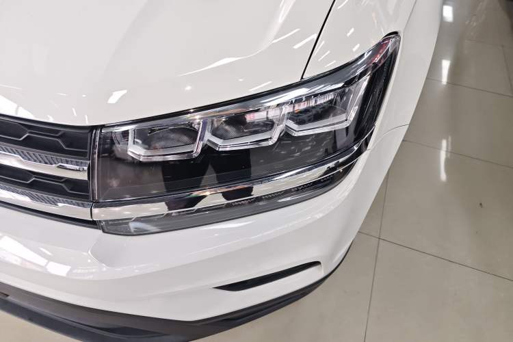 Used Volkswagen Tharu 2021 280TSI Two-Wheel Drive Comfort Edition
