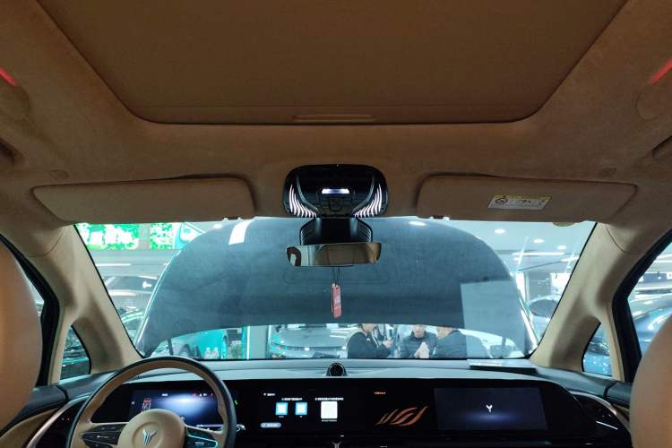 Used VOYAH Dream 2024 EV Long-Range Flagship Edition