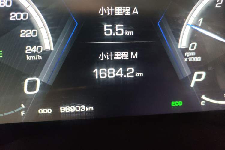 Used Wey VV6 2018 2.0T Two-Wheel-Drive Ultra-Luxury Version China V Standard