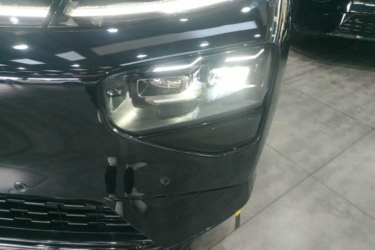 Used XPeng G9 2025 625 Long-Range Max
