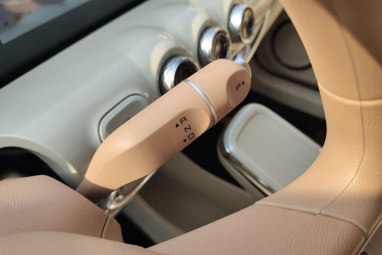 Used Wuling Bingo 2025 333 km Lingxi Connected Version
