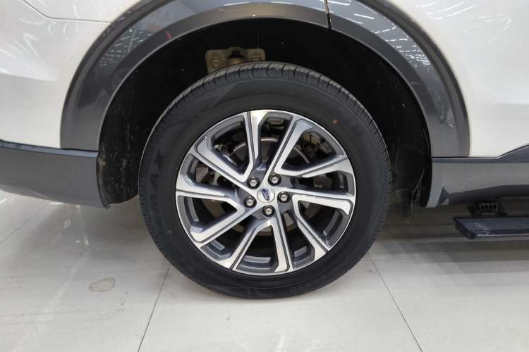 Used Ford Explorer 2023 EcoBoost 285 4x4 Trend Plus Edition 6 Seats