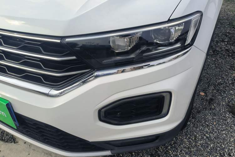 Used Volkswagen T-ROC 2020 280TSI DSG Two-Wheel-Drive Elite Version
