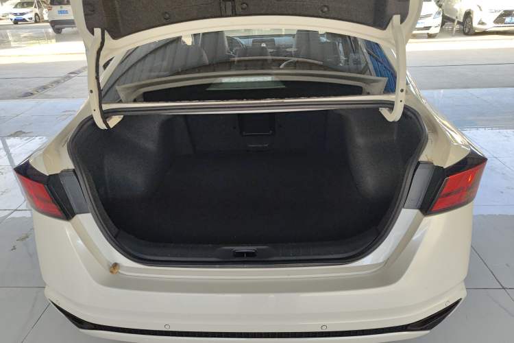 Used Nissan Teana 2020 2.0L XL Comfort Edition
