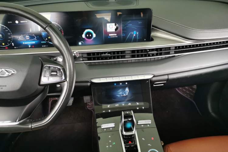 Used Chery Tiggo 8 PLUS 2022 Kunpeng Edition 390TGDI DCT Luxury Version
