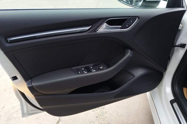 Used Audi A3 2020 Limousine 35 TFSI Fashion Edition China VI Emission Standard
