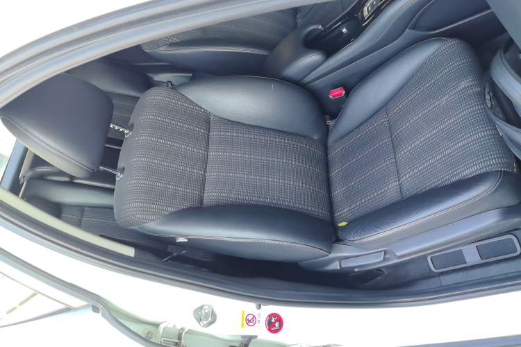 Used Honda Vezel 2015 1.8L CVT 2WD Elite Model