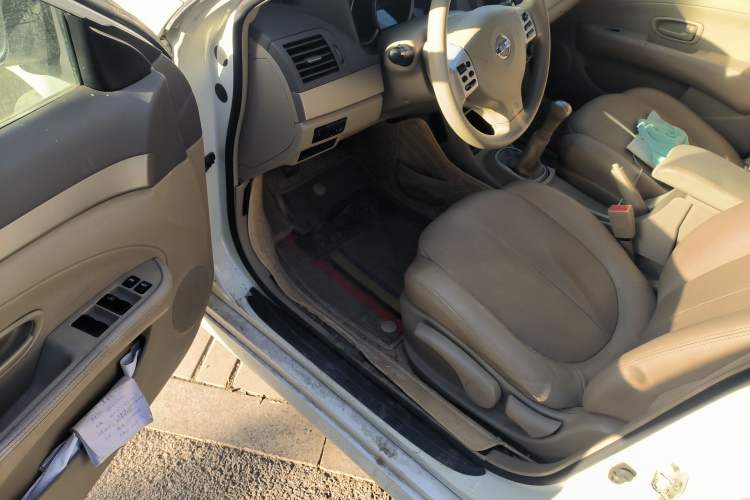 Used Nissan Sylphy 2016 Classic 1.6XE Manual Leading Edition
