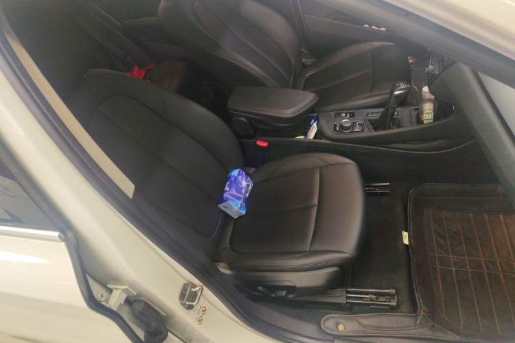 Used BMW X1 2019 sDrive20Li Leading Model