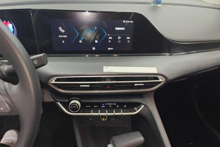 Used Changan Eado 2021 PLUS Blue Whale NE 1.4T GDI DCT Prestige Model